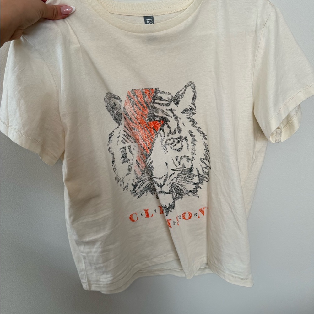 Clemson Tiger Graphic T-Shirt